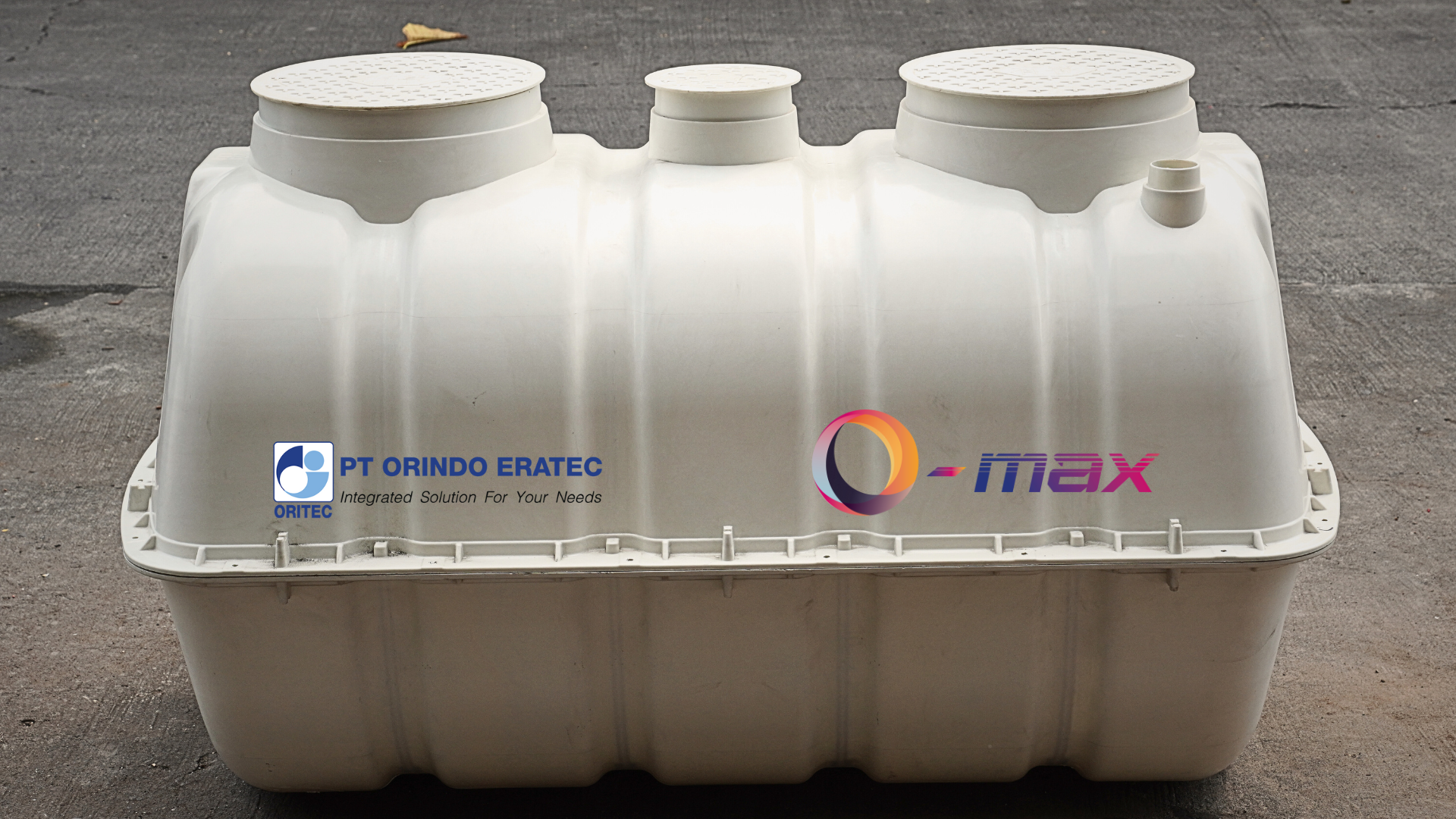 Omax Septic Tank; 2 CBM; Thickness 5; White; FRP